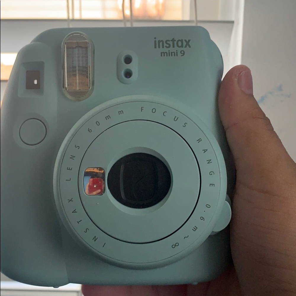 Polaroid